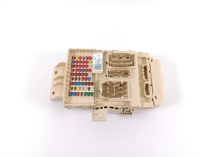   Interior fuse box  - 91950AO041 