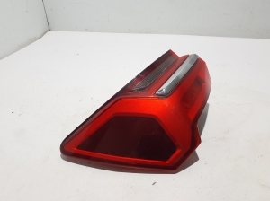 AUDI A6 C8 (2018–2025) Eckleuchte hinten 4K5945069 - 4