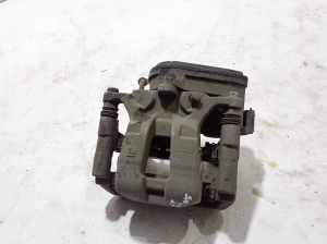 Chevrolet Silverado GMT K2XX (2013–2026) Tagumine pidurisadul 13537066 - 3