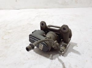 Chevrolet Silverado GMT K2XX (2013–2026) Tagumine pidurisadul 13537065 - 2