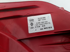RENAULT Clio III (2005–2012) Feu arrière d’angle 8200586844 - 2