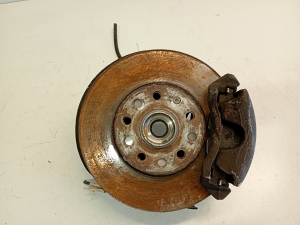 Front wheel hub and its parts - FJG12
