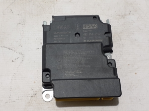   Airbagsteuergerät  - 4N0959655Q 