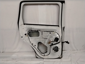 Mitsubishi Outlander (2012–2021) Rear side doors 5730B557 - 6
