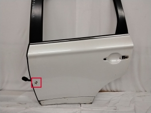 Mitsubishi Outlander (2012–2021) Rear side doors 5730B557 - 8