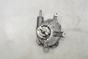 LEXUS IS (2005–2013) Vacuum pump - 5