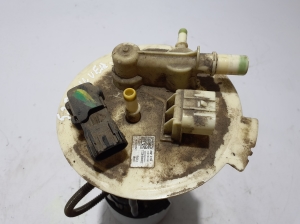 Chevrolet Silverado GMT K2XX (2013–2026) Kütusepump paagis 85522154 - 2