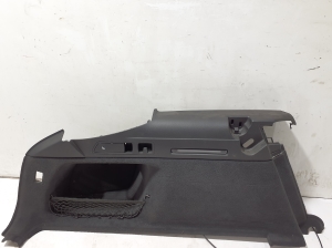 AUDI A6 C8 (2018–2025) Panneau de garniture latérale du coffre 4K9863879A - 2