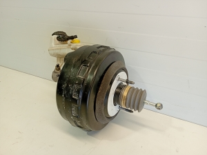 Opel Astra J (2009–2017) Brake booster 13338057 - 2