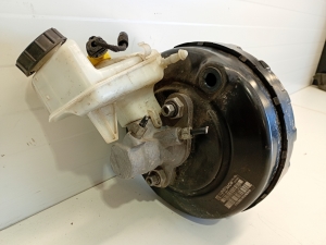 Opel Astra J (2009–2017) Brake booster 13338057 - 4