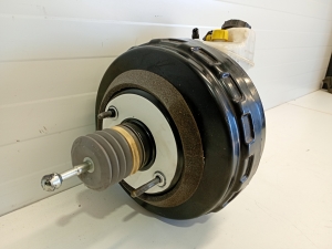 Opel Astra J (2009–2017) Brake booster 13338057 - 5