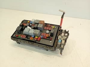 Opel Astra J (2009–2017) Fuse boxes 13368645 - 4