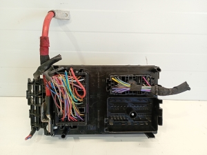 Opel Astra J (2009–2017) Fuse boxes 13368645 - 5