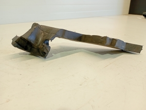 Opel Astra J (2009–2017) Other part under the hood 13346234 - 4