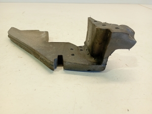 Opel Astra J (2009–2017) Other part under the hood 13346235 - 3