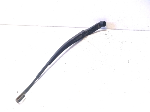 Mazda 6 (2007–2012) Esiklaasi puhasti hoob - 2