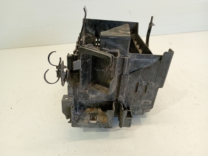 Opel Astra J (2009–2017) Battery holder 13354420 - 2
