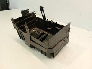 Opel Astra J (2009–2017) Battery holder 13354420 - 3