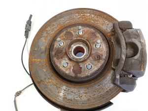 Opel Astra J (2009–2017) Front wheel hub and its parts 0102 - 2