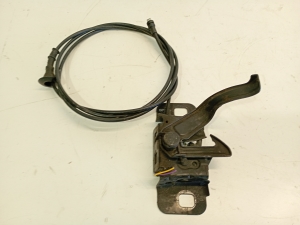 Opel Astra J (2009–2017) Hood latch 13367148 - 2