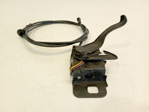 Opel Astra J (2009–2017) Hood latch 13367148 - 4