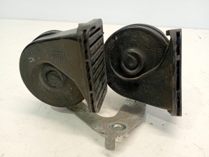 Opel Astra J (2009–2017) Horn 0055306 - 5