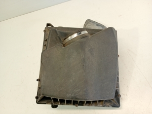 Opel Astra J (2009–2017) Air filter housing 13311896 - 2