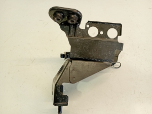 Opel Astra J (2009–2017) ABS unit bracket 13264387 - 6