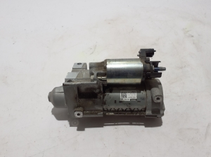 Starteris - 12689541