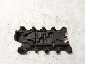   Sonstiges Teil unter der Motorhaube  - 12695633 