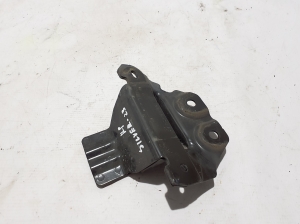 Chevrolet Silverado GMT K2XX (2013–2026) Sonstiger Halter 85134046C - 3