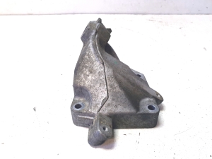 Mercedes Benz ML-Class 164 (2005–2011) Engine bracket A6292230304 - 5