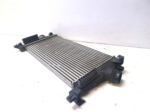 Opel Astra J (2009–2017) Intercooler 13267646 - 2