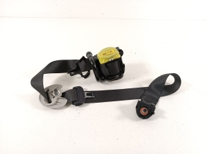   Front seat belt  - 88820AO100 