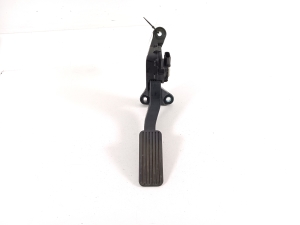   Accelerator pedal  - 32700AB100 