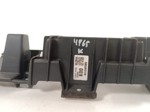Kia Niro EX (2022–2026) Other bracket 84724AT000 - 2