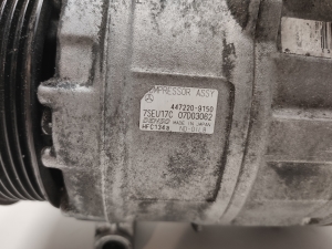 Mercedes Benz S-Class 220 (1998–2005) Konditsioneeri kompressor A0012301011 - 2
