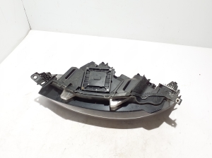 RENAULT Talisman II (2015–2026) Esituli 260108543R - 3