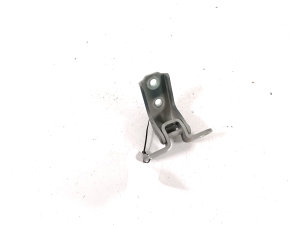   Front door top hinge  - 793202V000 