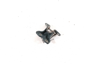   Front door lower hinge  - 793151Y300 