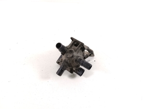 Auxiliary water pump - 25660AO100