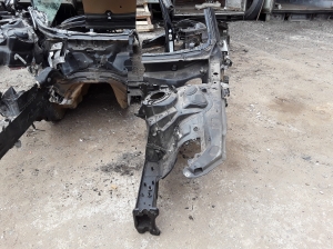 AUDI A6 C8 (2018–2025) Vorderer Ausleger 4K0805139 - 3