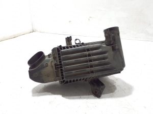 RENAULT Talisman II (2015–2026) Luftfiltergehäuse 165007664R - 4