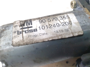 Opel Zafira A (1999–2005) Front door lock 24444016 - 3