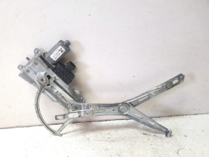 Opel Zafira A (1999–2005) Priekšējo durvju logu pacēlājs 90579356 - 3