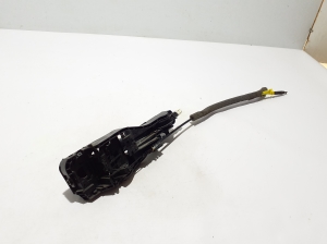 Porsche Macan (2014–2026) Rear side door exterior handle and its parts - 3