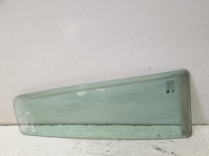 Rear door quarter glass - 43R007022
