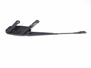 Infiniti Q30 (2015–2018) Windshield wiper arm A1768200244 - 2