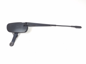   Windshield wiper arm  - A1768200244 