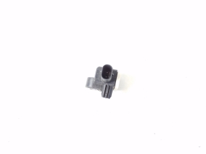 Infiniti Q30 (2015–2018) Airbag sensor A1668210151 - 3